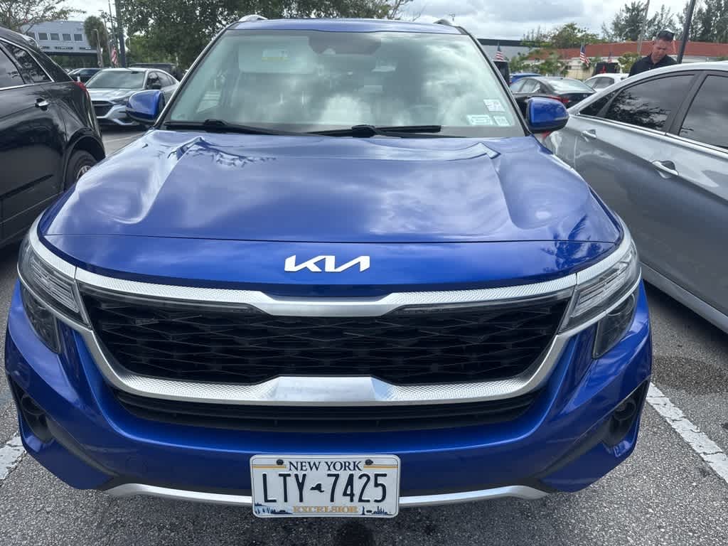 Thumbnail: 2022 Kia Seltos - 7