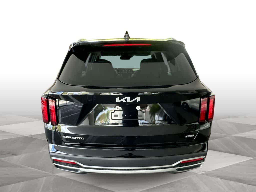 Thumbnail: 2023 Kia Sorento - 8