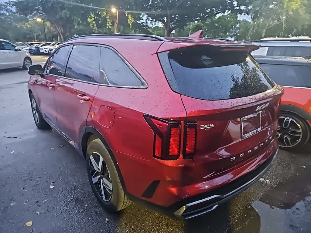 Thumbnail: 2022 Kia Sorento - 18