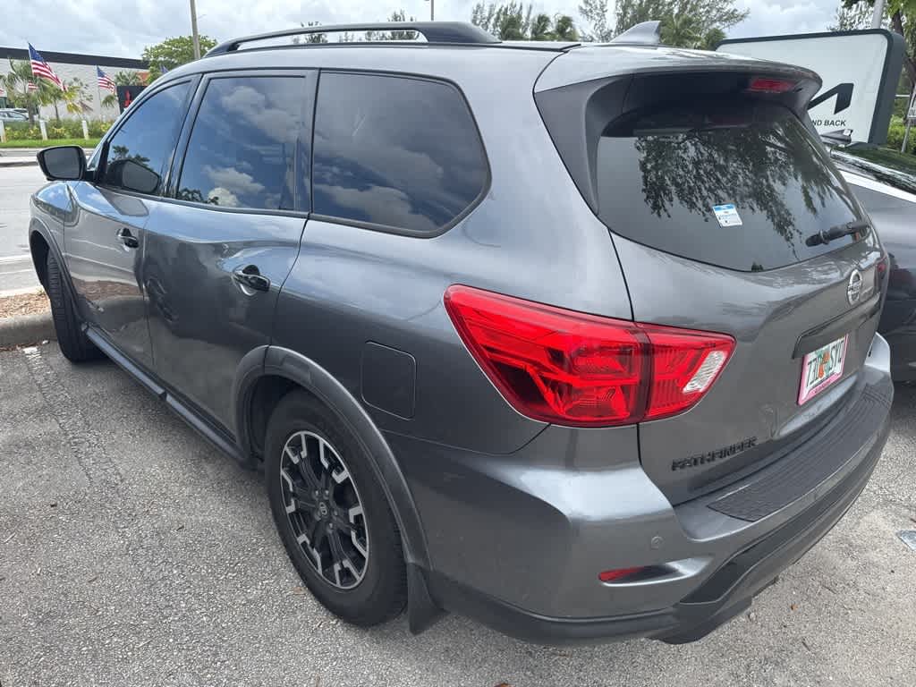 2020 Nissan Pathfinder SL 3
