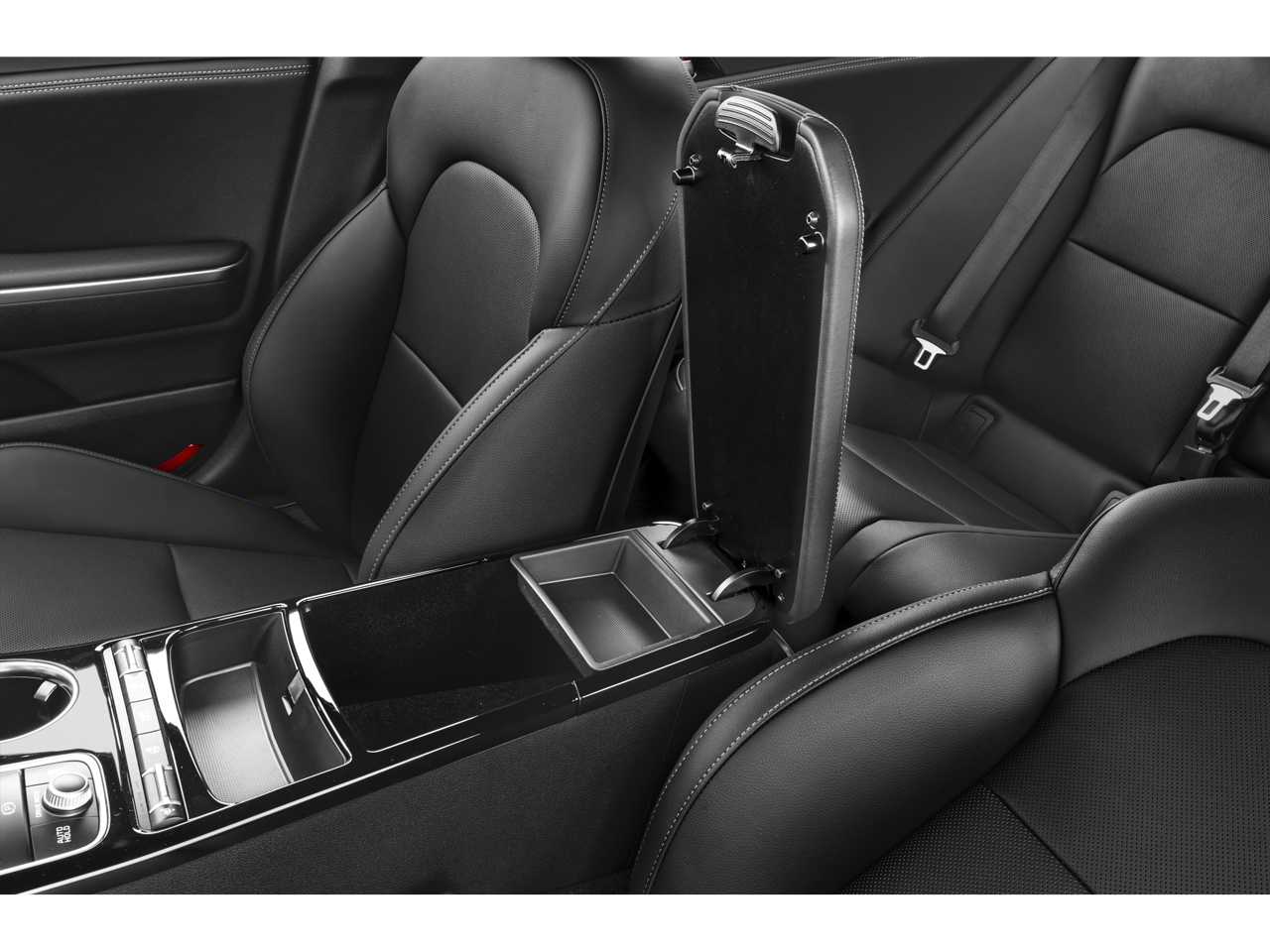 Thumbnail: 2022 Kia Stinger - 10