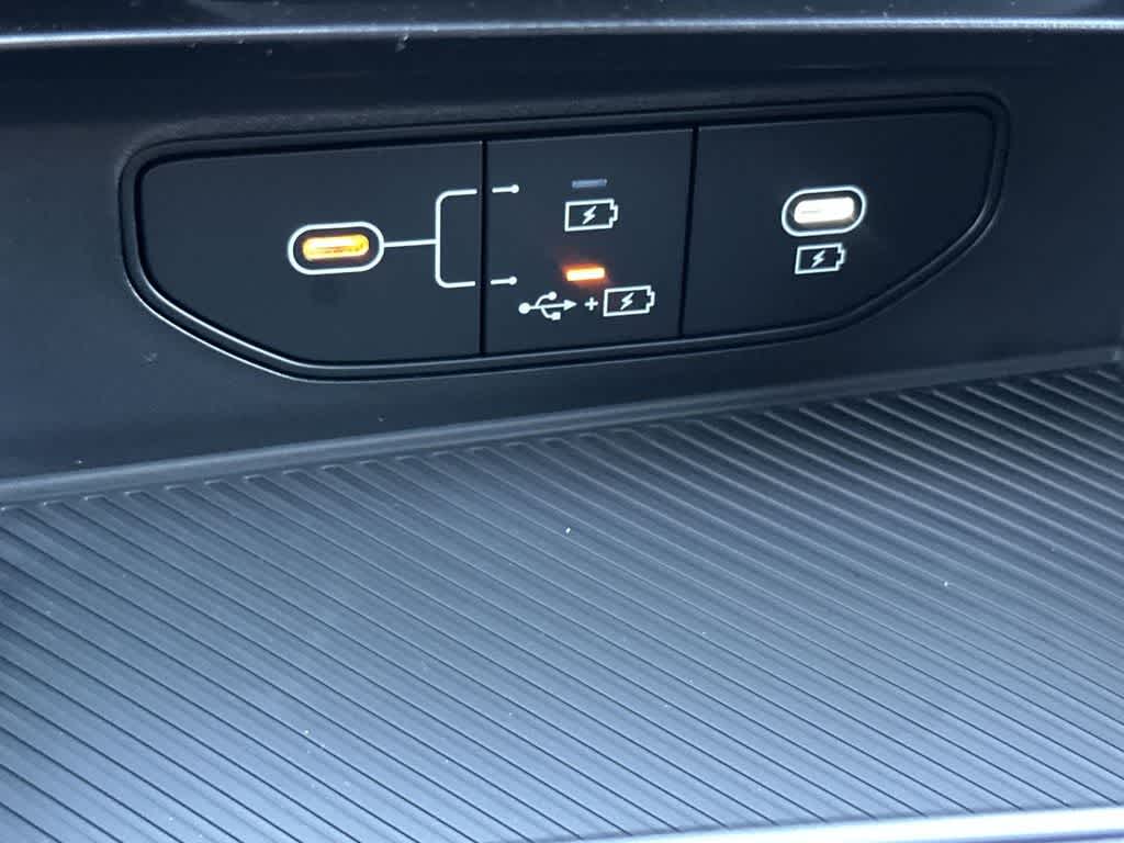 Thumbnail: 2026 Kia Sportage - 17