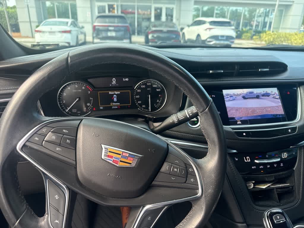 Thumbnail: 2023 Cadillac XT5 - 2