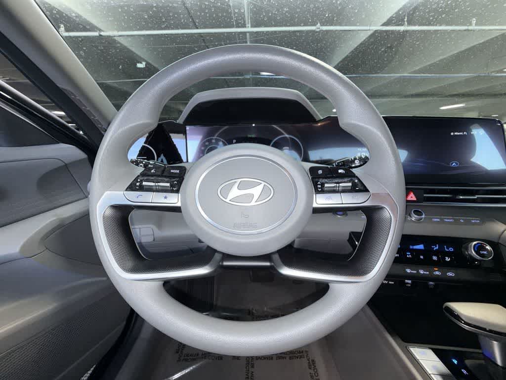 Thumbnail: 2024 Hyundai Elantra - 15
