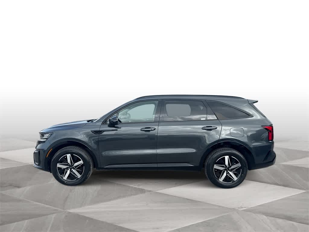 Thumbnail: 2022 Kia Sorento - 5