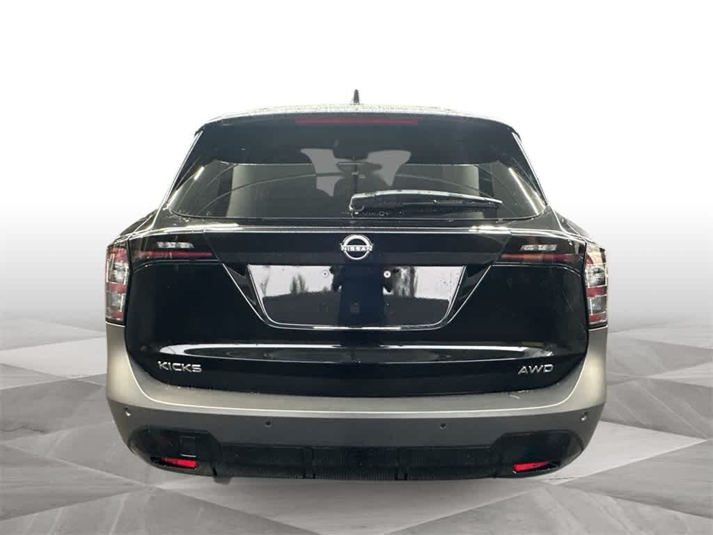 Thumbnail: 2025 Nissan Kicks - 7