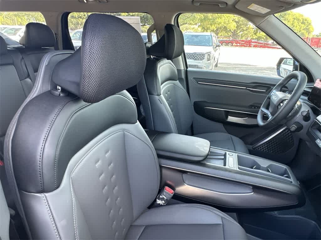 Thumbnail: 2026 Kia EV9 - 27