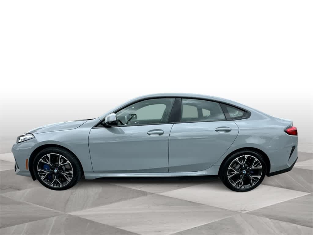 Thumbnail: 2025 BMW 2 Series - 5