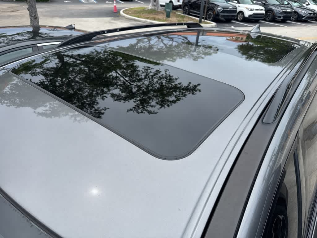2020 Nissan Pathfinder SL 2