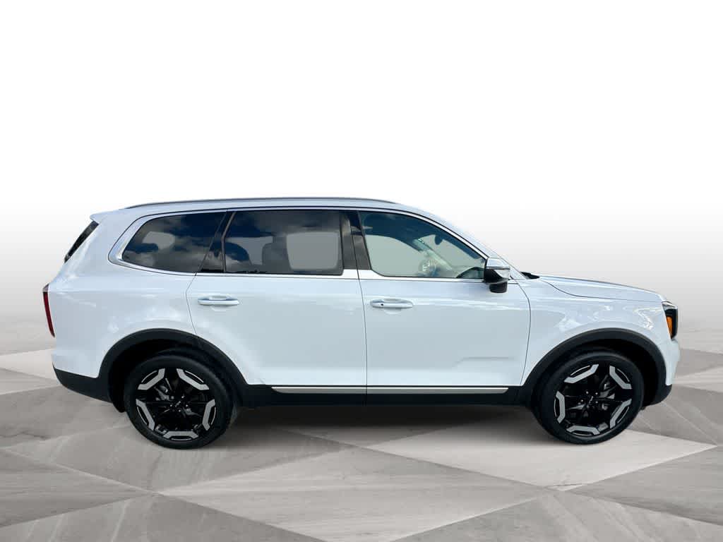Thumbnail: 2024 Kia Telluride - 9