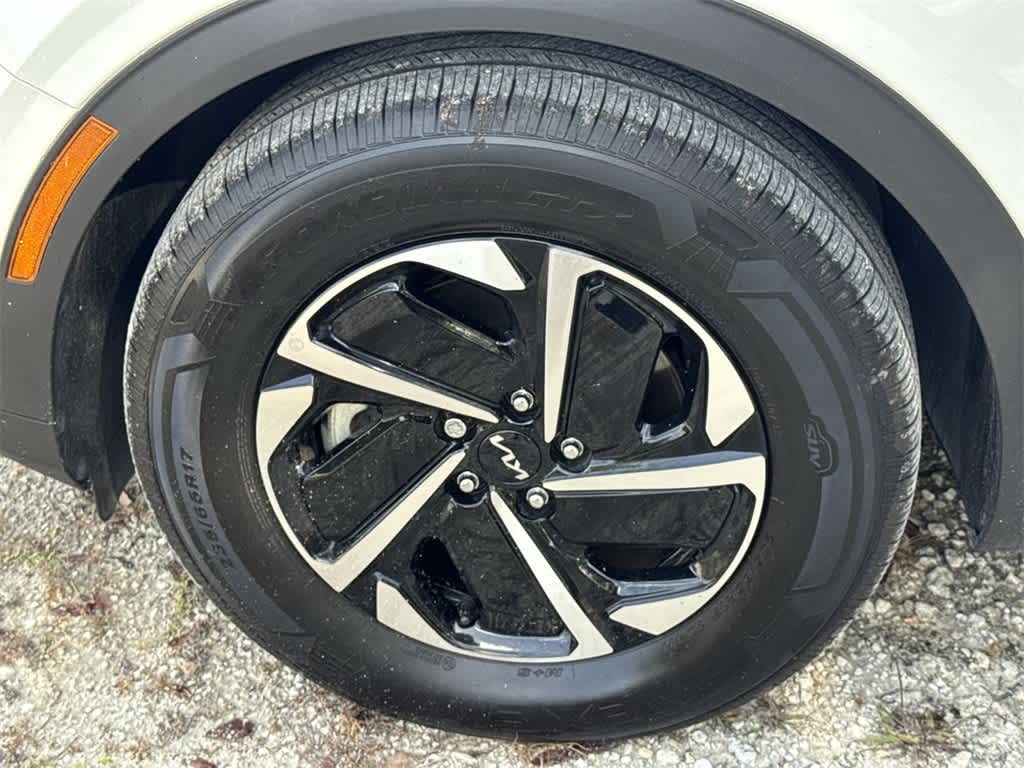 2023 Kia Sportage LX 11