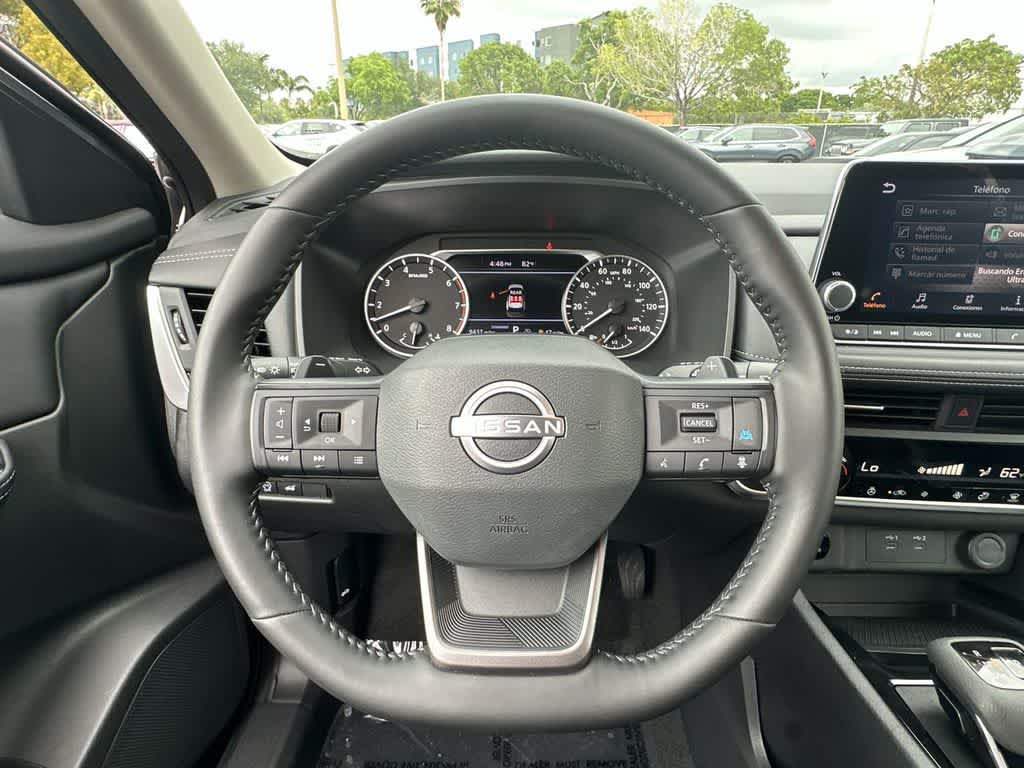 Thumbnail: 2025 Nissan Rogue - 15