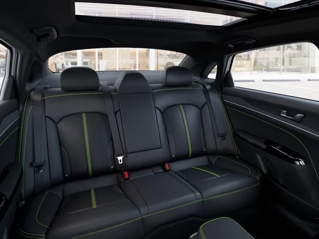 Thumbnail: 2026 Kia K5 - 16