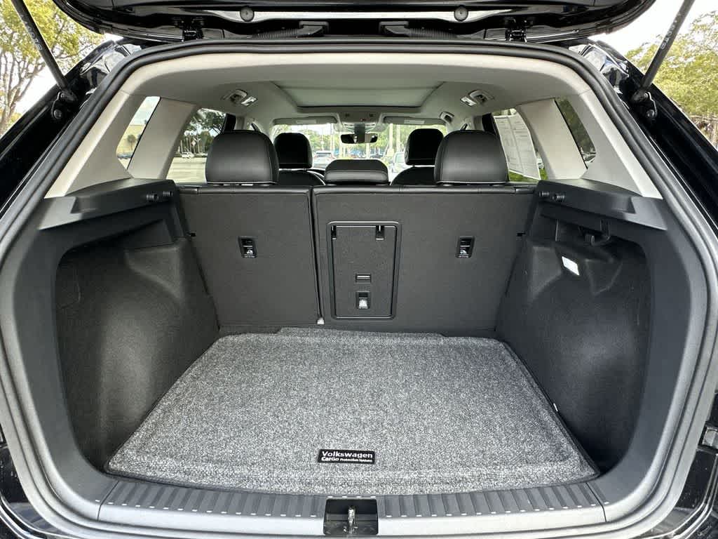 Thumbnail: 2025 Volkswagen Taos - 25