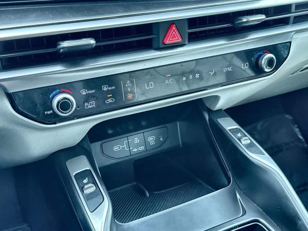 Thumbnail: 2025 Kia Sorento - 20