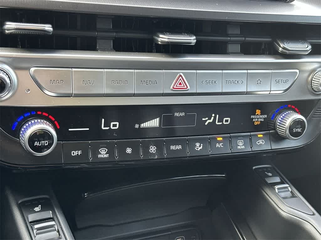 Thumbnail: 2023 Kia Telluride - 20