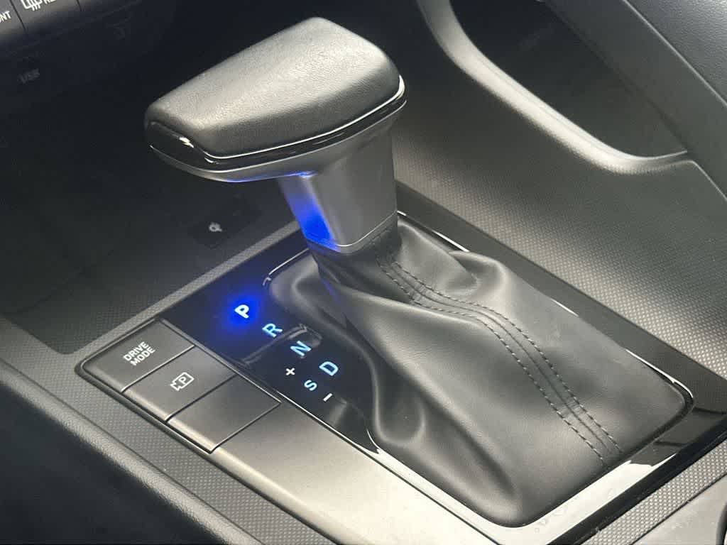 Thumbnail: 2025 Hyundai Elantra - 21