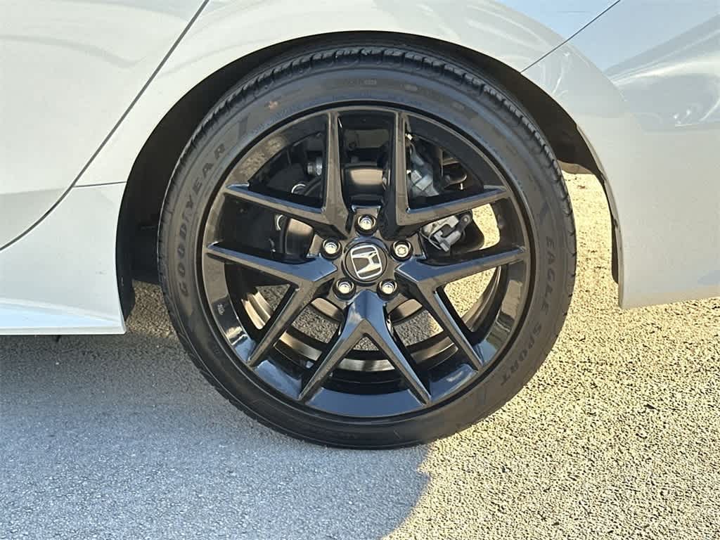 Thumbnail: 2022 Honda Civic - 10