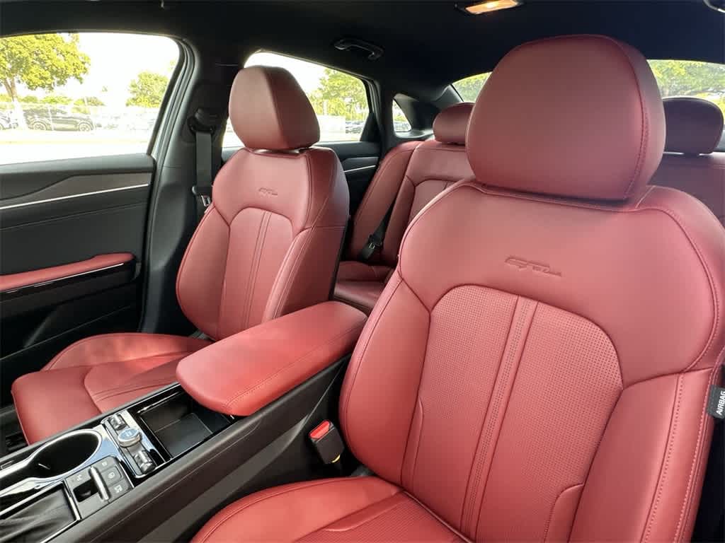 Thumbnail: 2026 Kia K5 - 14