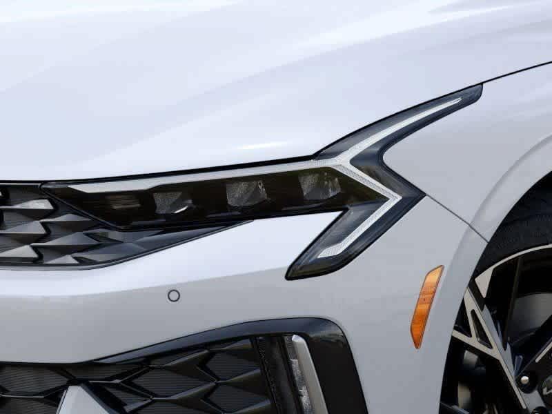 Thumbnail: 2026 Kia K5 - 10