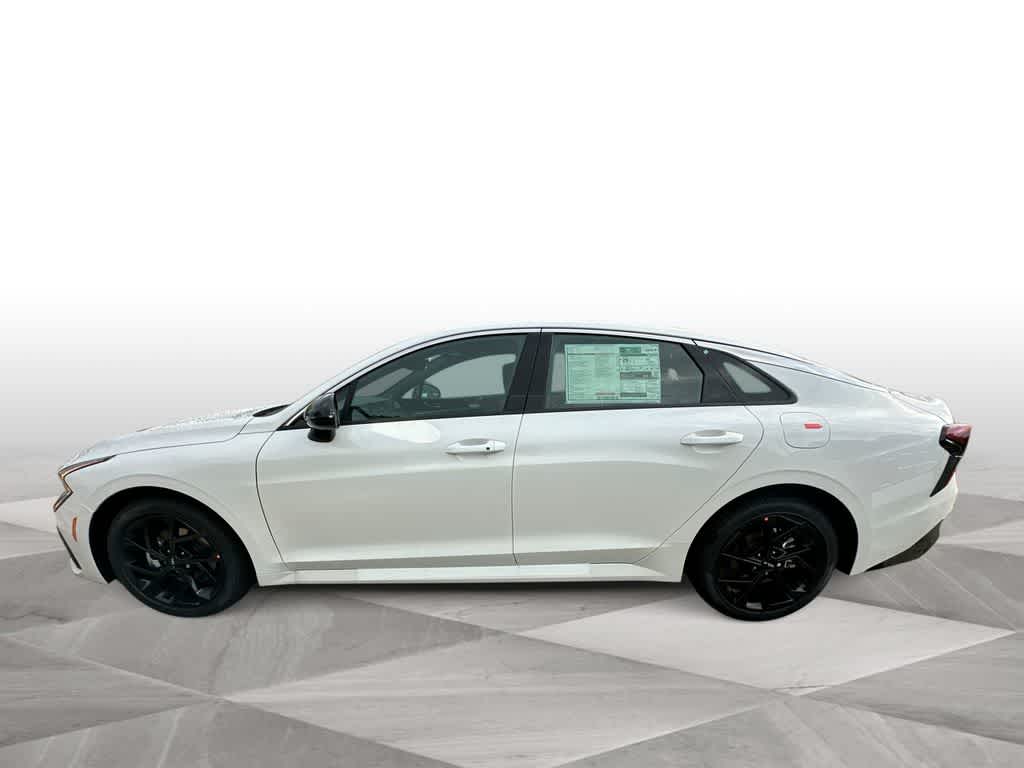 Thumbnail: 2026 Kia K5 - 5