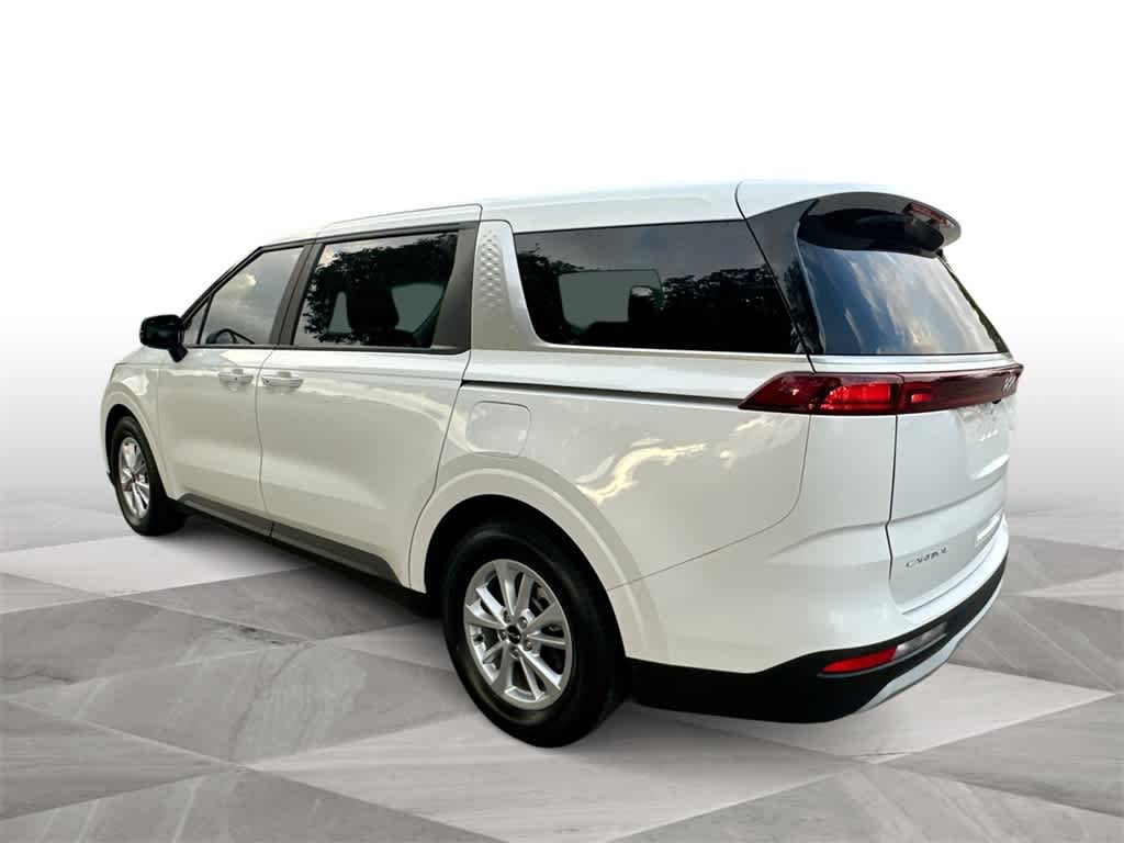 Thumbnail: 2023 Kia Carnival - 6