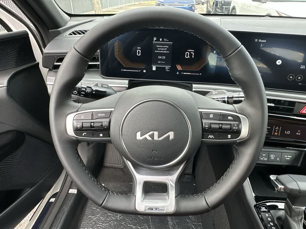 Thumbnail: 2026 Kia K5 - 15