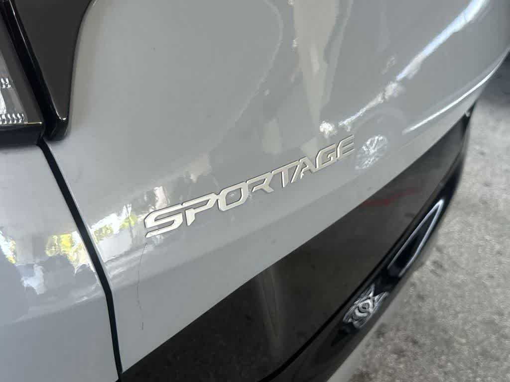 Thumbnail: 2024 Kia Sportage - 10