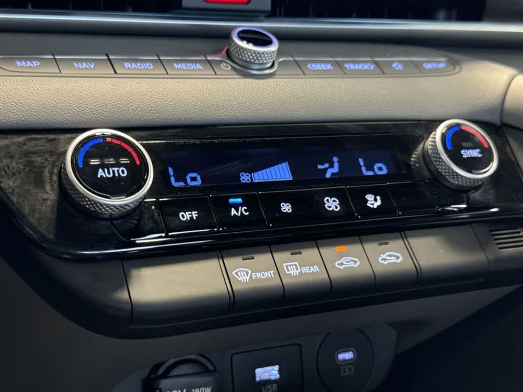 Thumbnail: 2024 Hyundai Elantra - 20