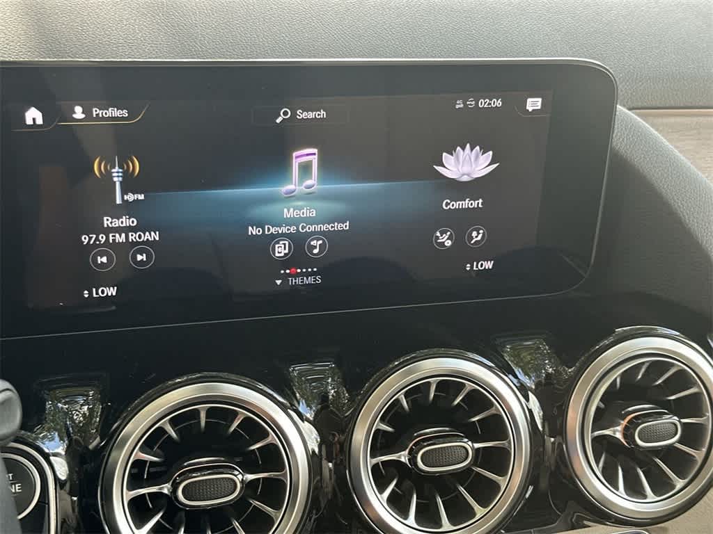 Thumbnail: 2023 Mercedes-Benz GLA - 18