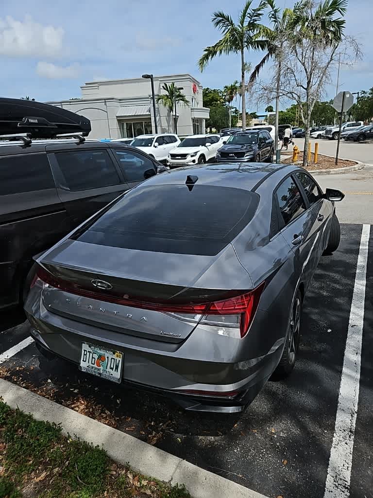 Thumbnail: 2023 Hyundai Elantra - 13