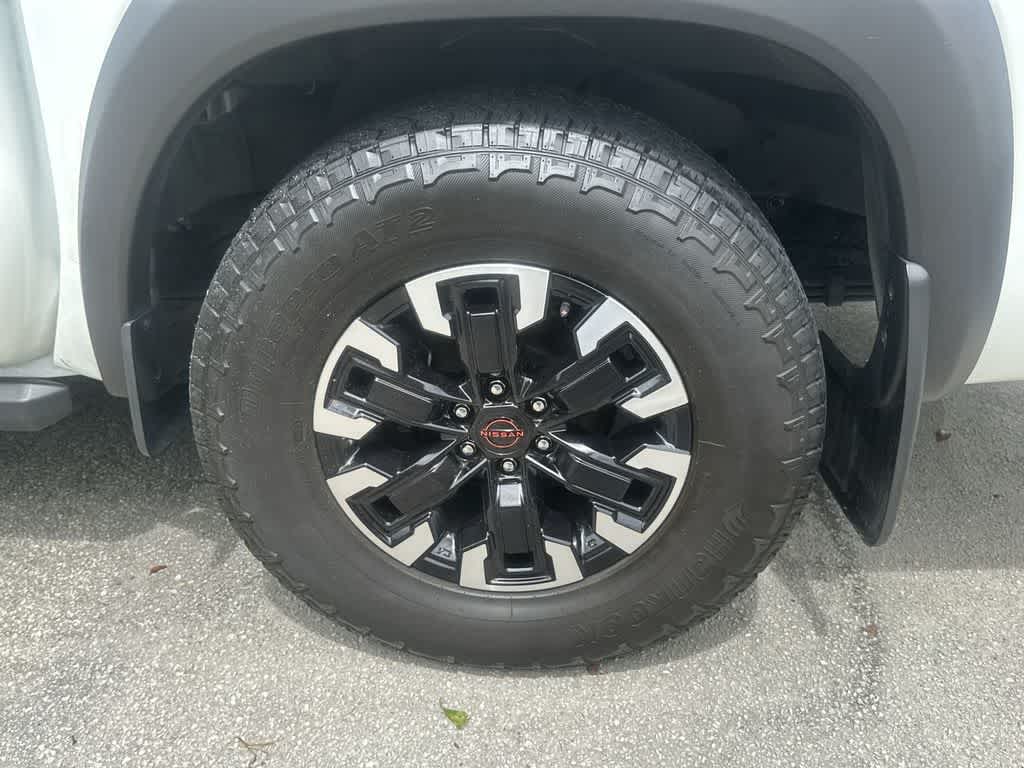 Thumbnail: 2024 Nissan Frontier - 10