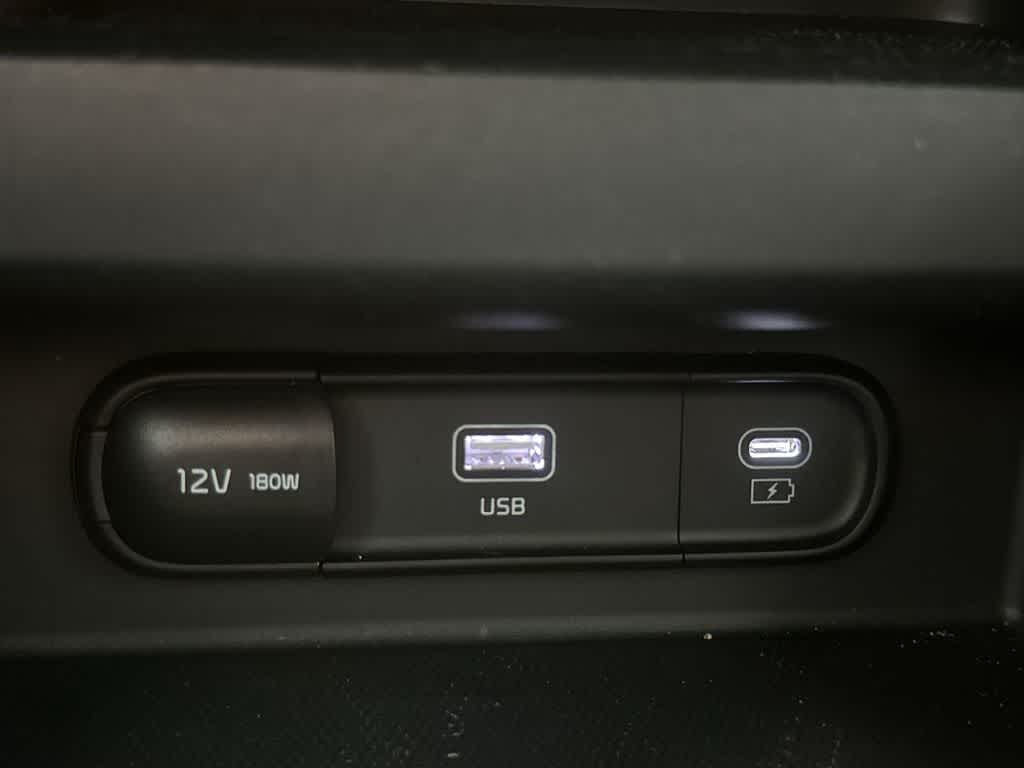 Thumbnail: 2025 Kia Seltos - 17