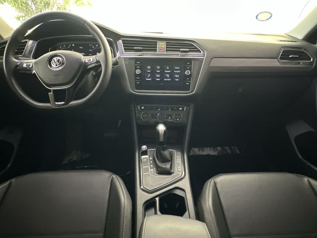 Thumbnail: 2020 Volkswagen Tiguan - 24