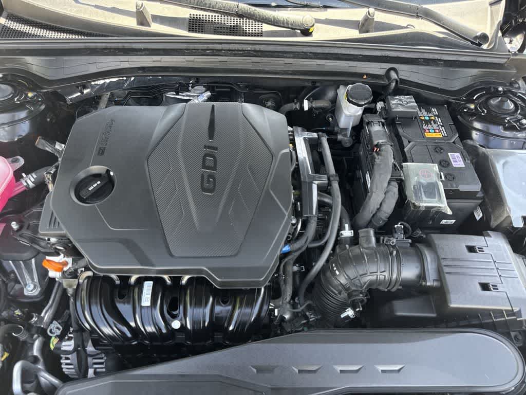 Thumbnail: 2025 Kia K5 - 12