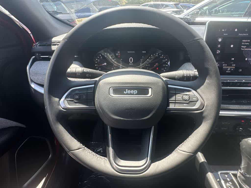 Thumbnail: 2023 Jeep Compass - 15