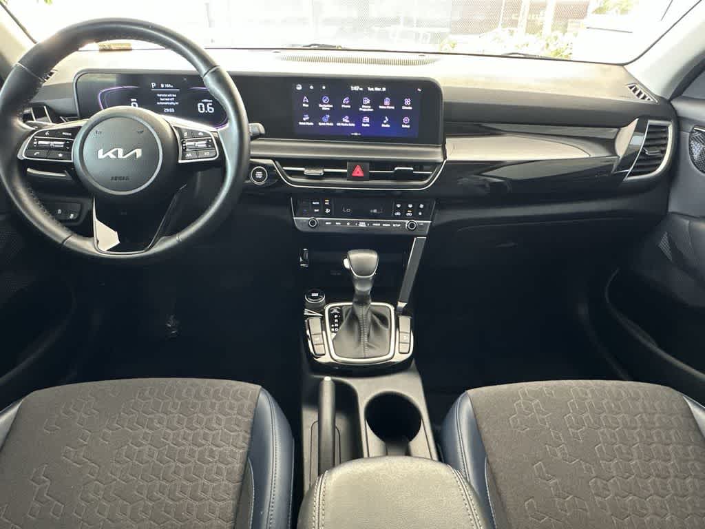 Thumbnail: 2025 Kia Seltos - 24