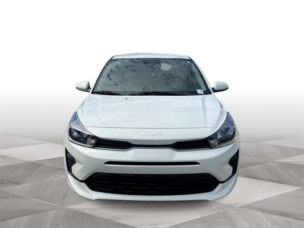 Thumbnail: 2023 Kia Rio - 3