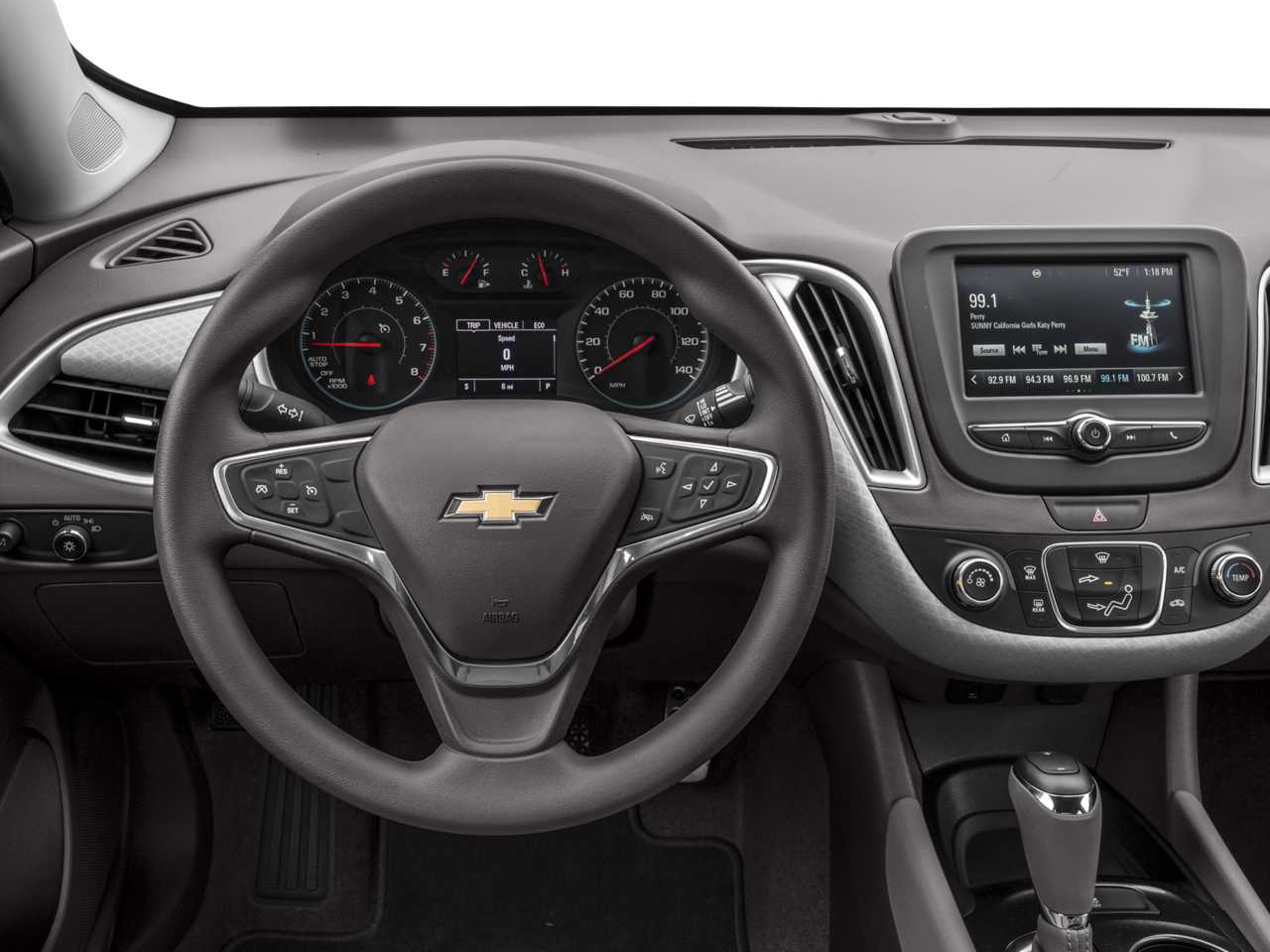 Thumbnail: 2018 Chevrolet Malibu - 4