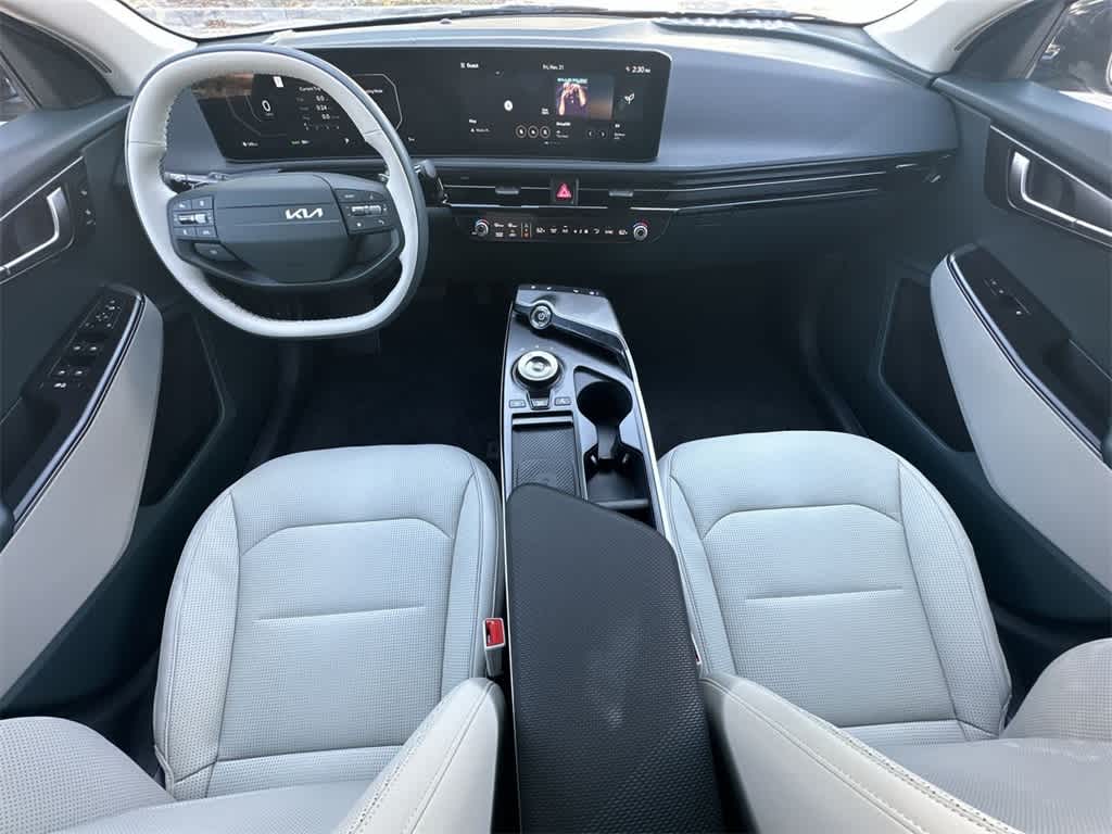 Thumbnail: 2025 Kia EV6 - 24