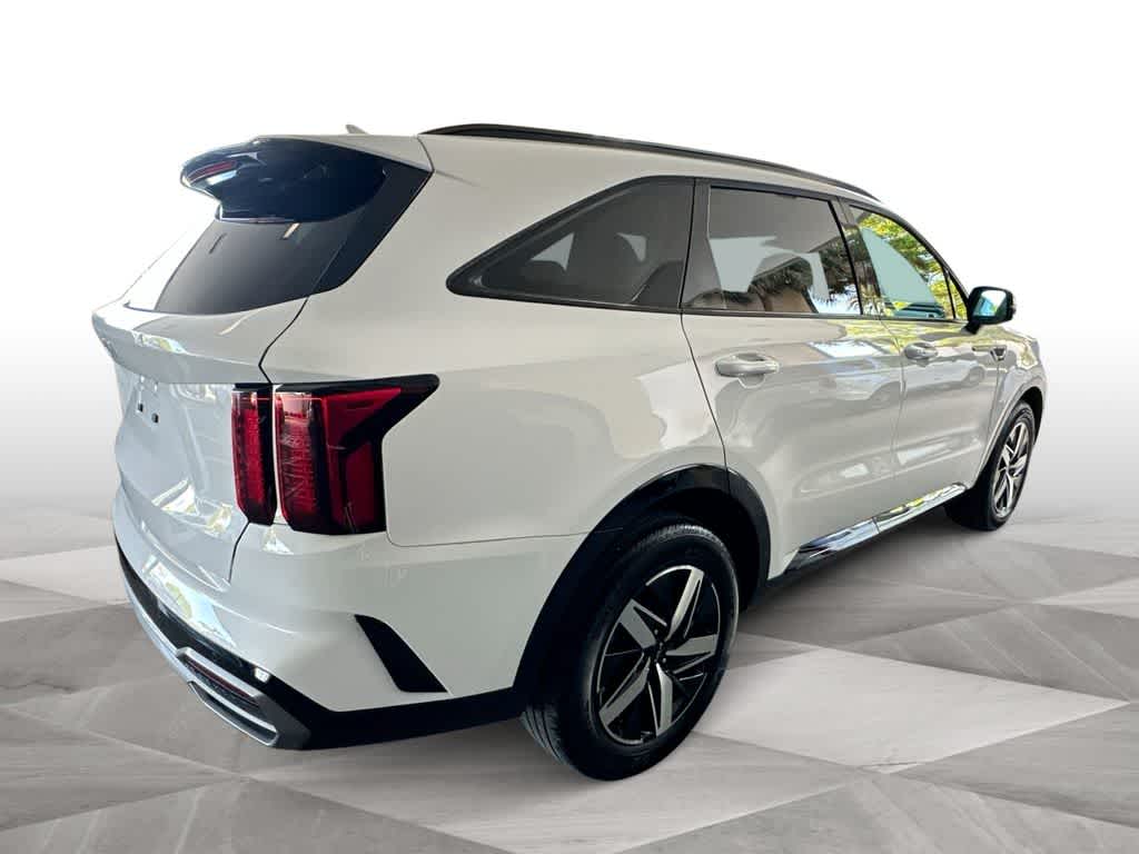 Thumbnail: 2023 Kia Sorento - 8