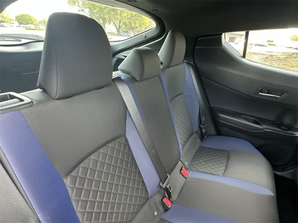 Thumbnail: 2021 Toyota C-HR - 26