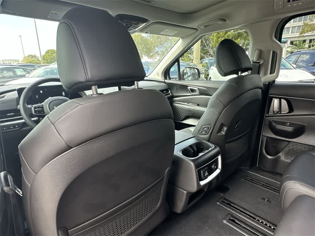 Thumbnail: 2026 Kia Carnival - 23