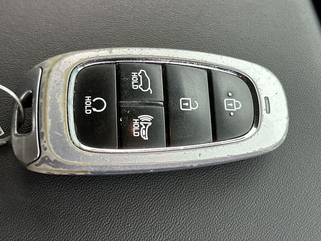 Thumbnail: 2021 Hyundai Santa Fe - 28