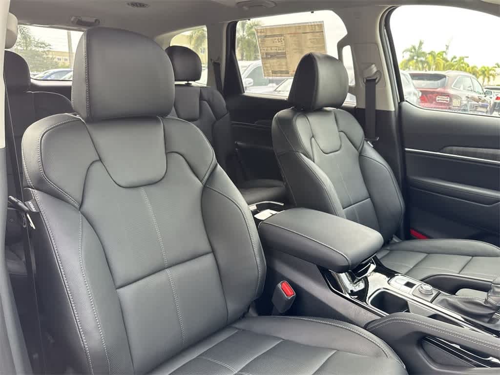 Thumbnail: 2025 Kia Telluride - 27