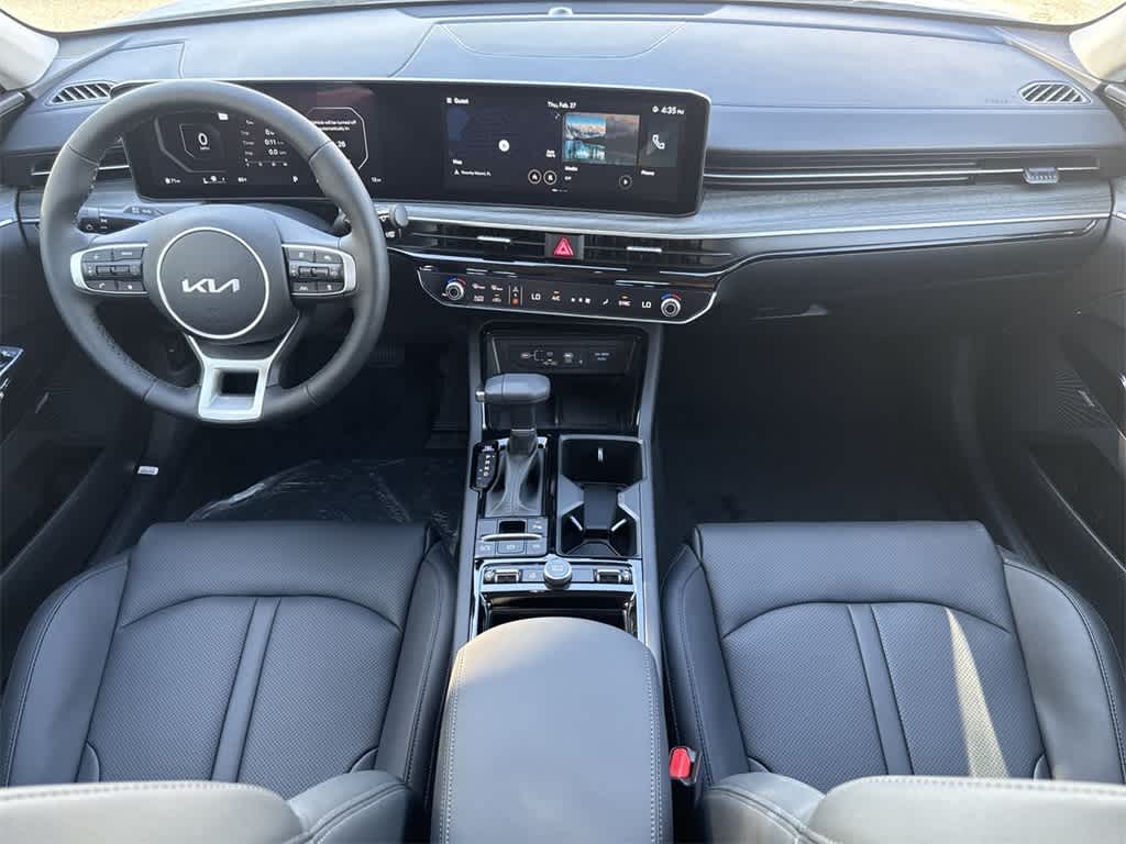 Thumbnail: 2025 Kia K5 - 18