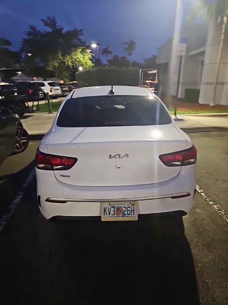 Thumbnail: 2023 Kia Rio - 9