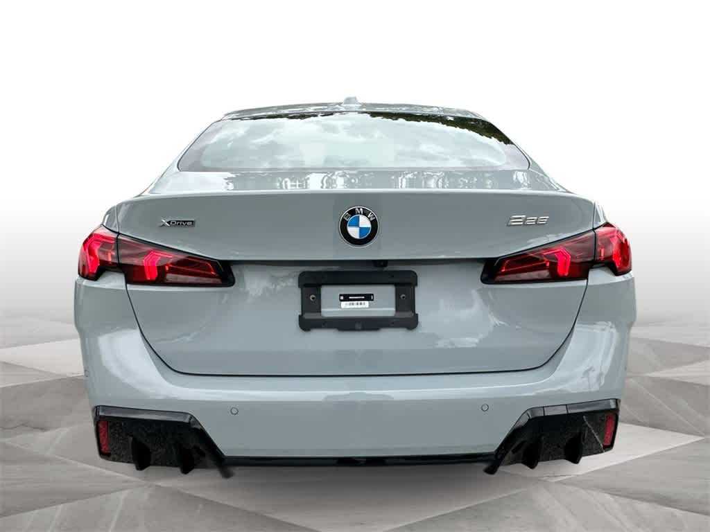 Thumbnail: 2025 BMW 2 Series - 7
