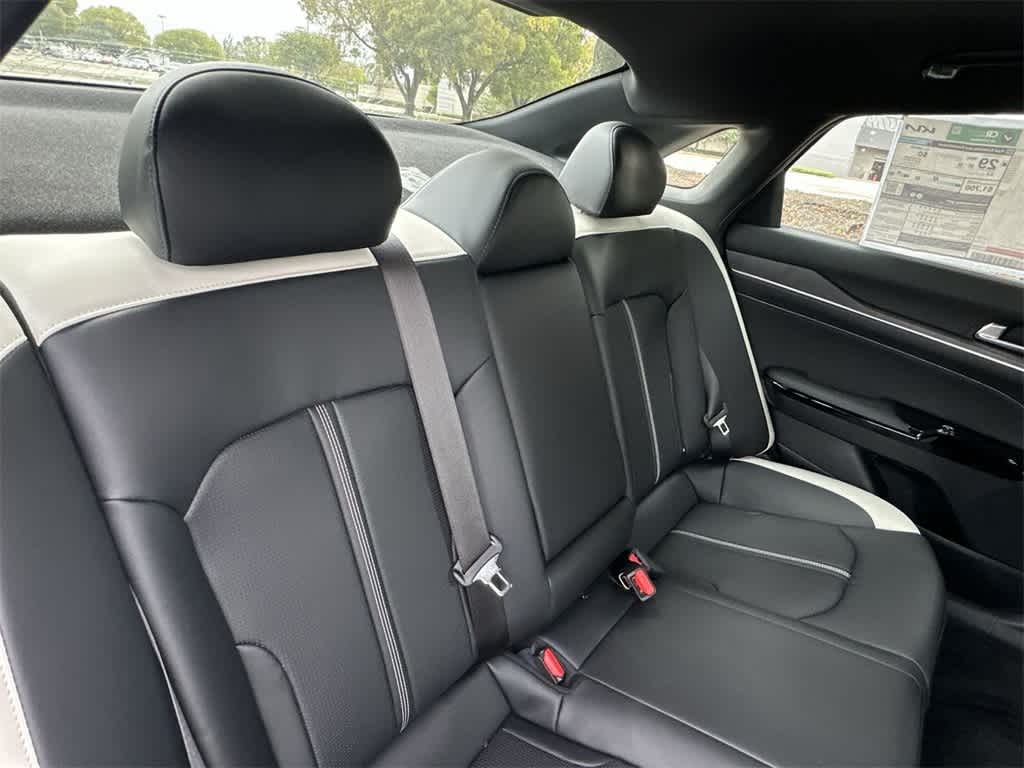 Thumbnail: 2026 Kia K5 - 26