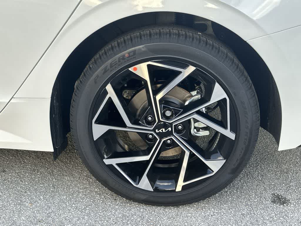 Thumbnail: 2026 Kia K5 - 11